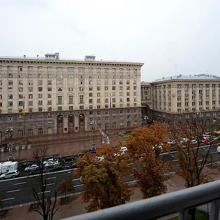 Apartment On Khreschatyk 21